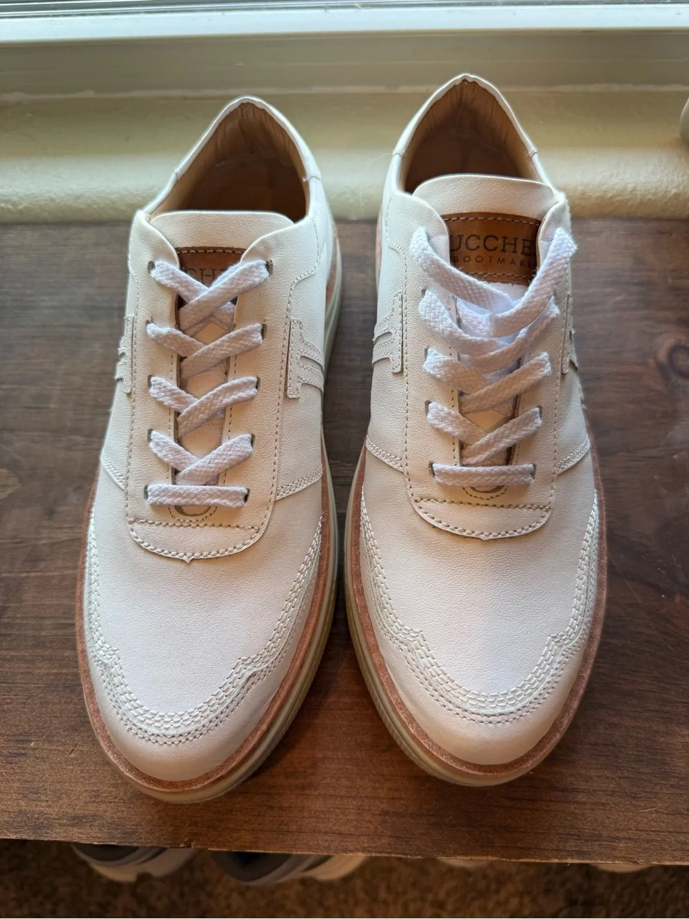 Lucchese women’s size